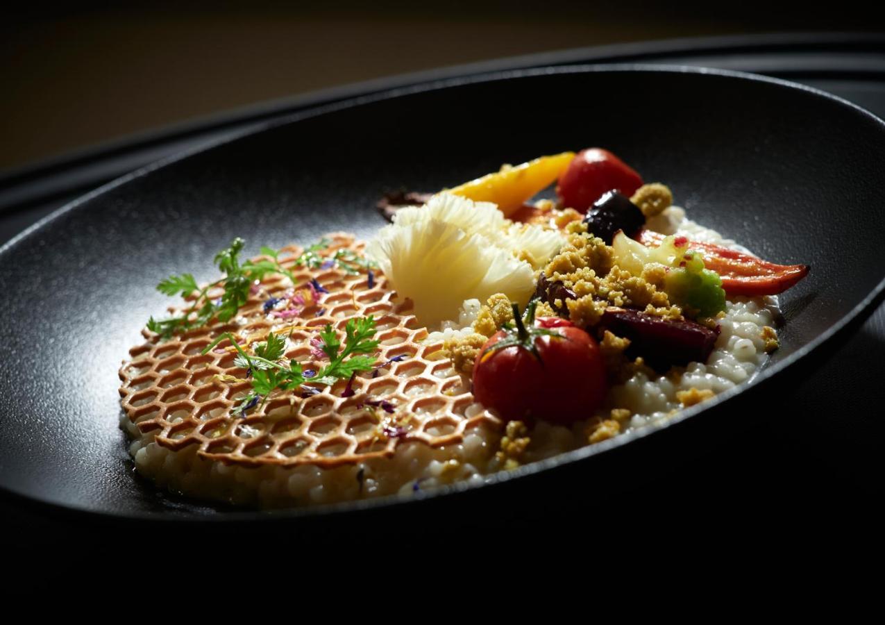 Auberge De Bellelay Restaurant Chez Aron Balde المظهر الخارجي الصورة