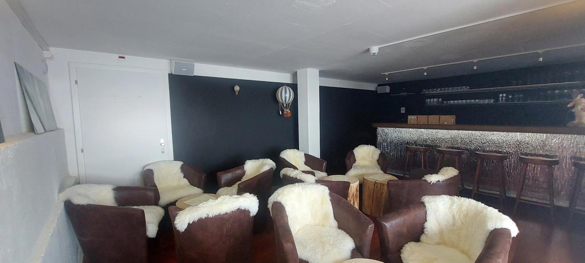 Auberge De Bellelay Restaurant Chez Aron Balde المظهر الخارجي الصورة